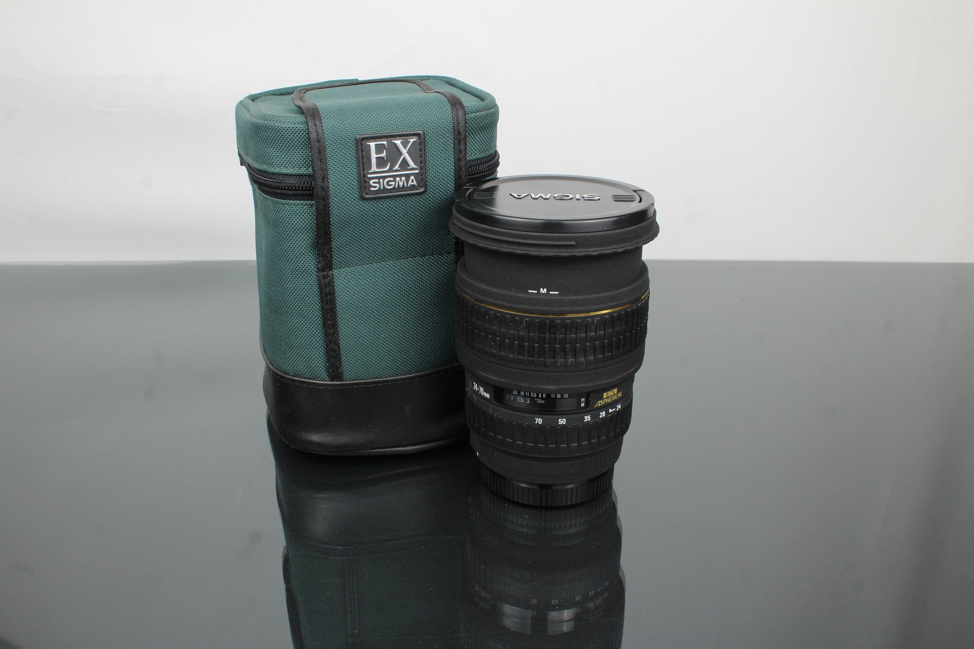 Sigma Zoom EX DG 24-70mm 1:2.8 Canon EF-Mount
