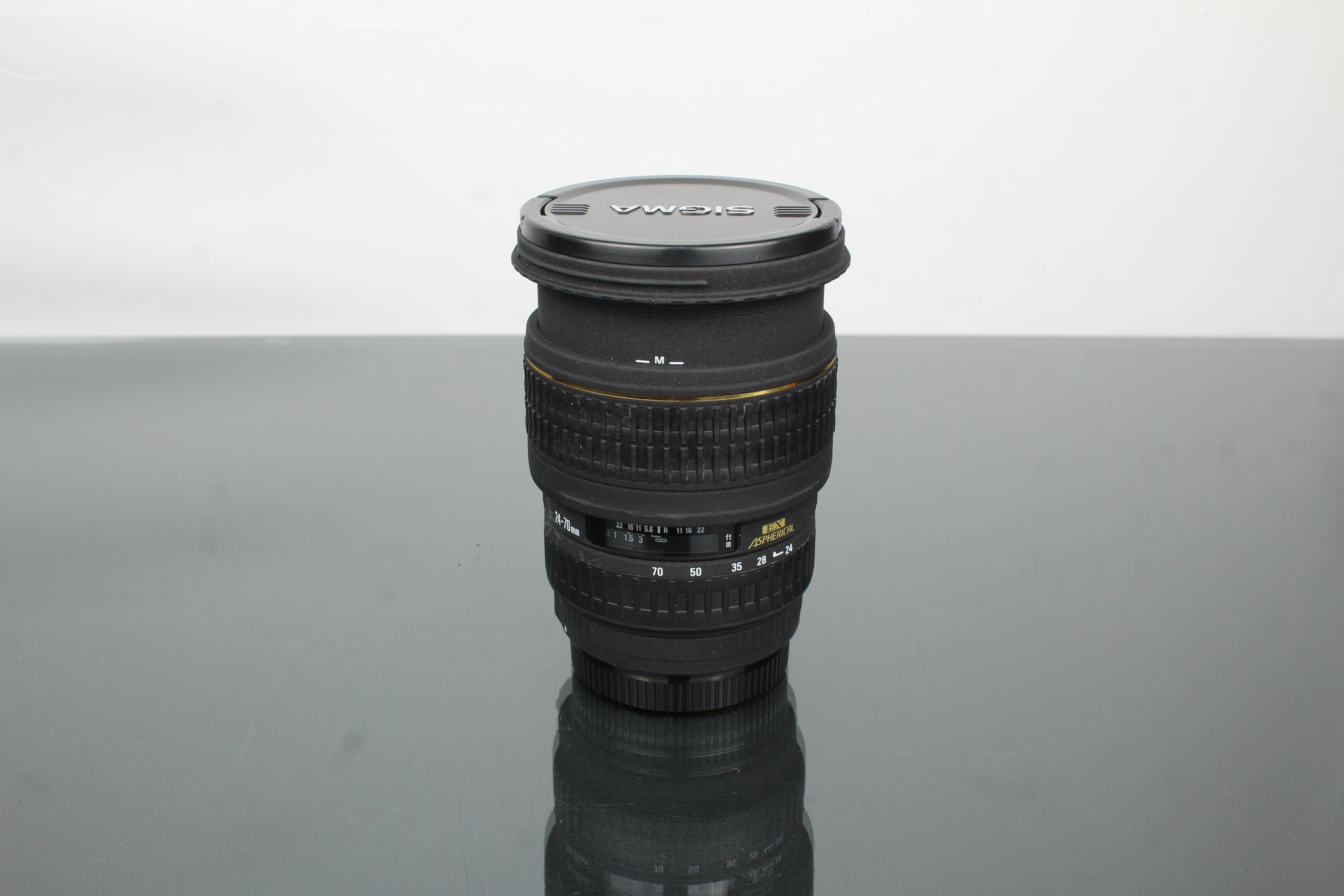 Sigma Zoom EX DG 24-70mm 1:2.8 Canon EF-Mount