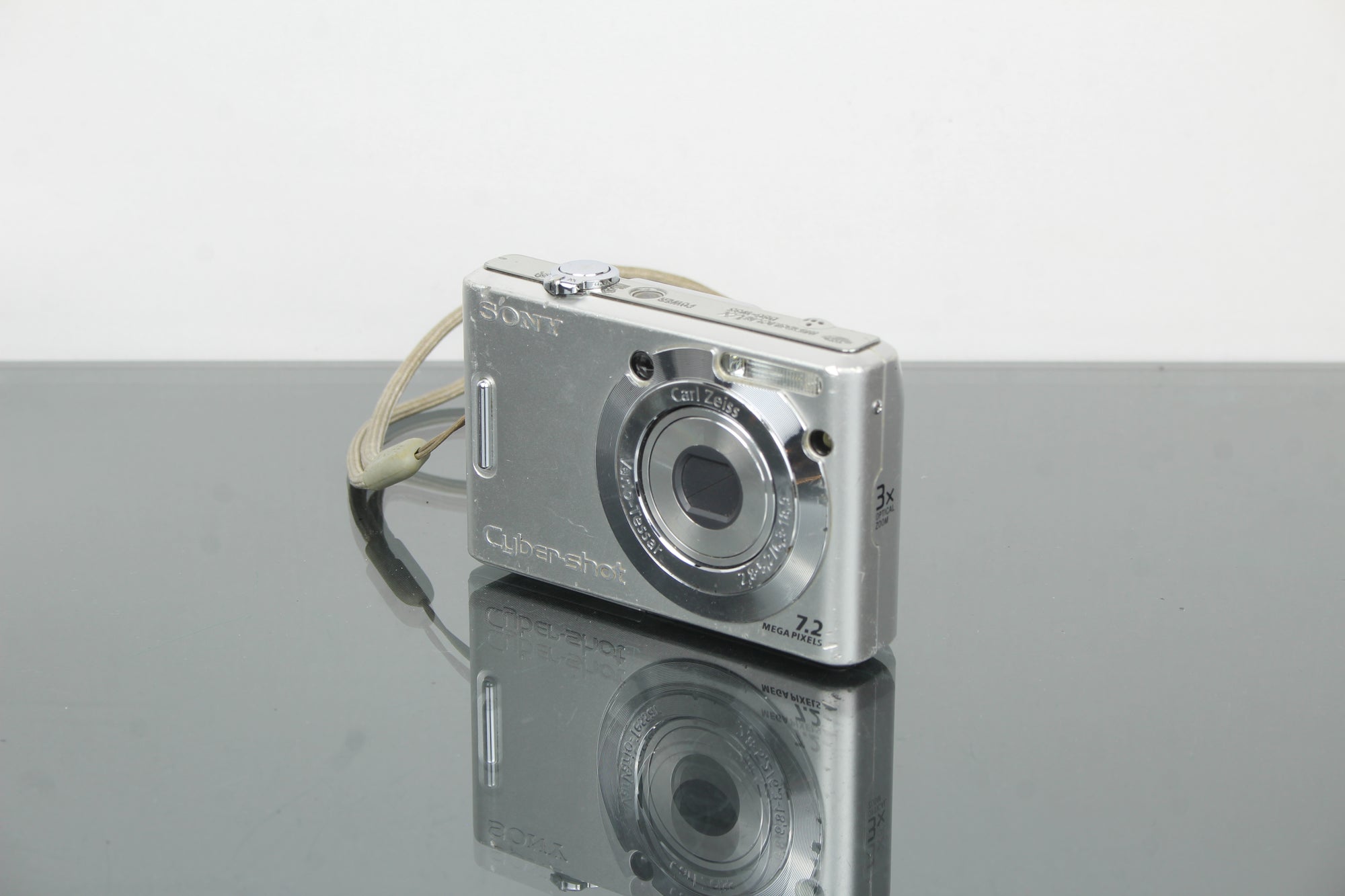 Sony Cyber-shot DSC-W35