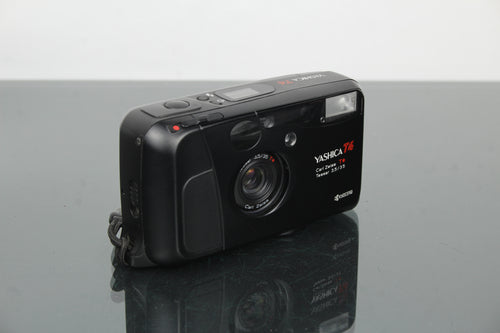 Yashica T4