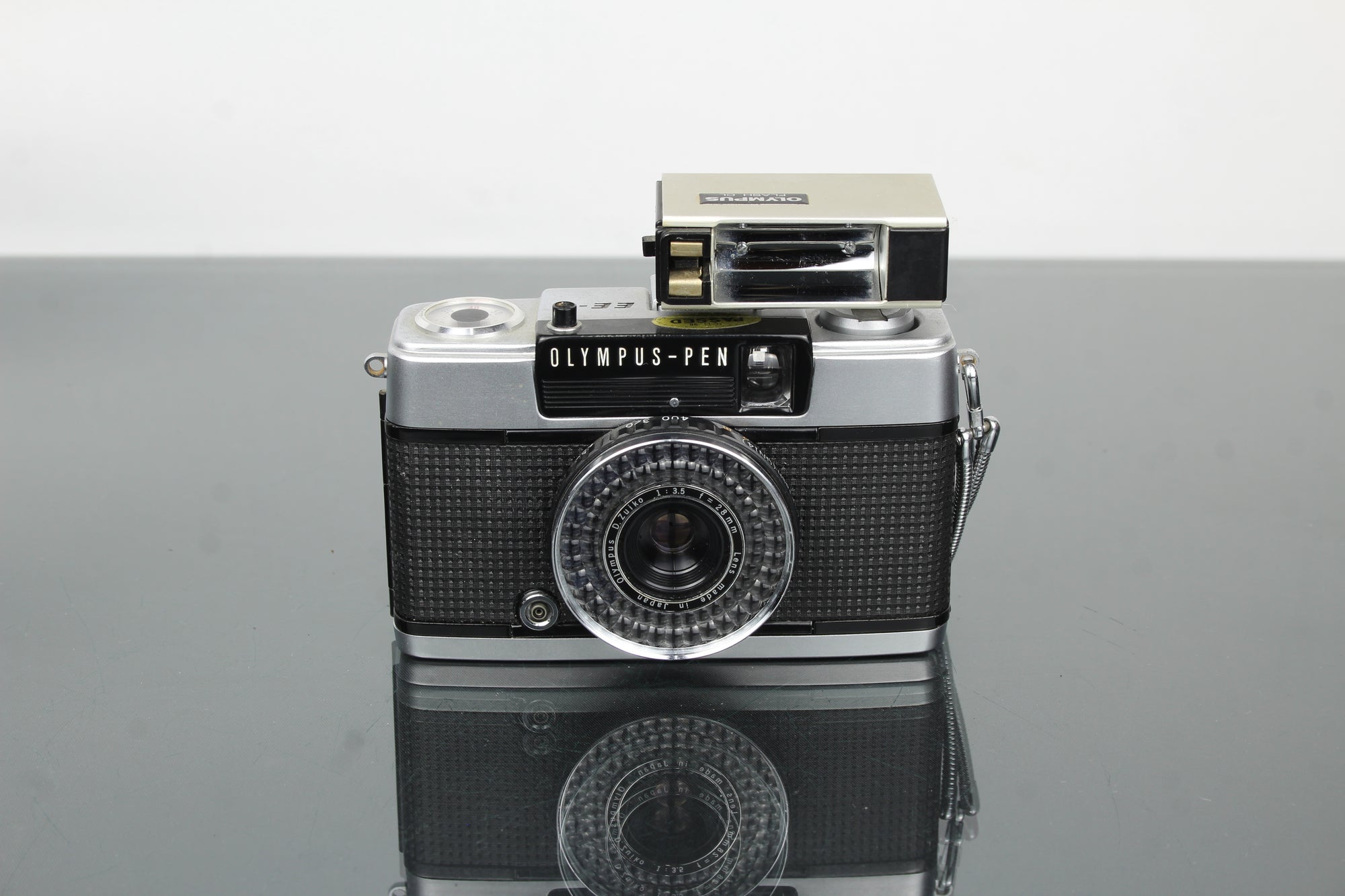 Olympus Pen EE-3 Halbformat