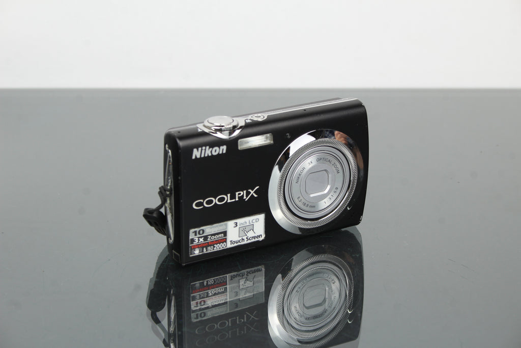 Nikon Coolpix S230