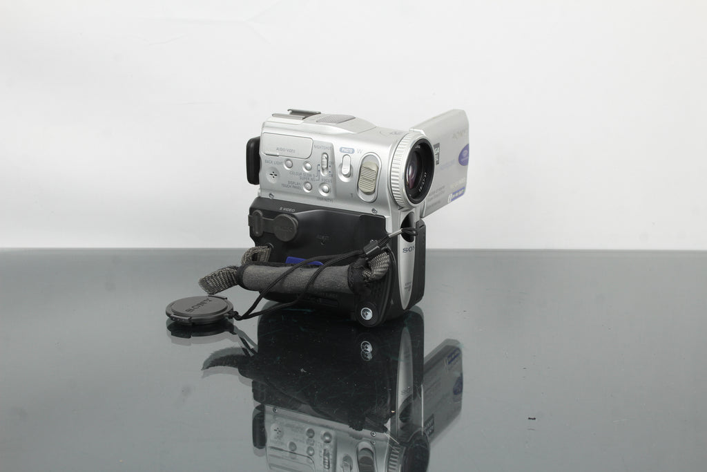 Sony digital Handycam DCR-PC101E PAL MiniDV