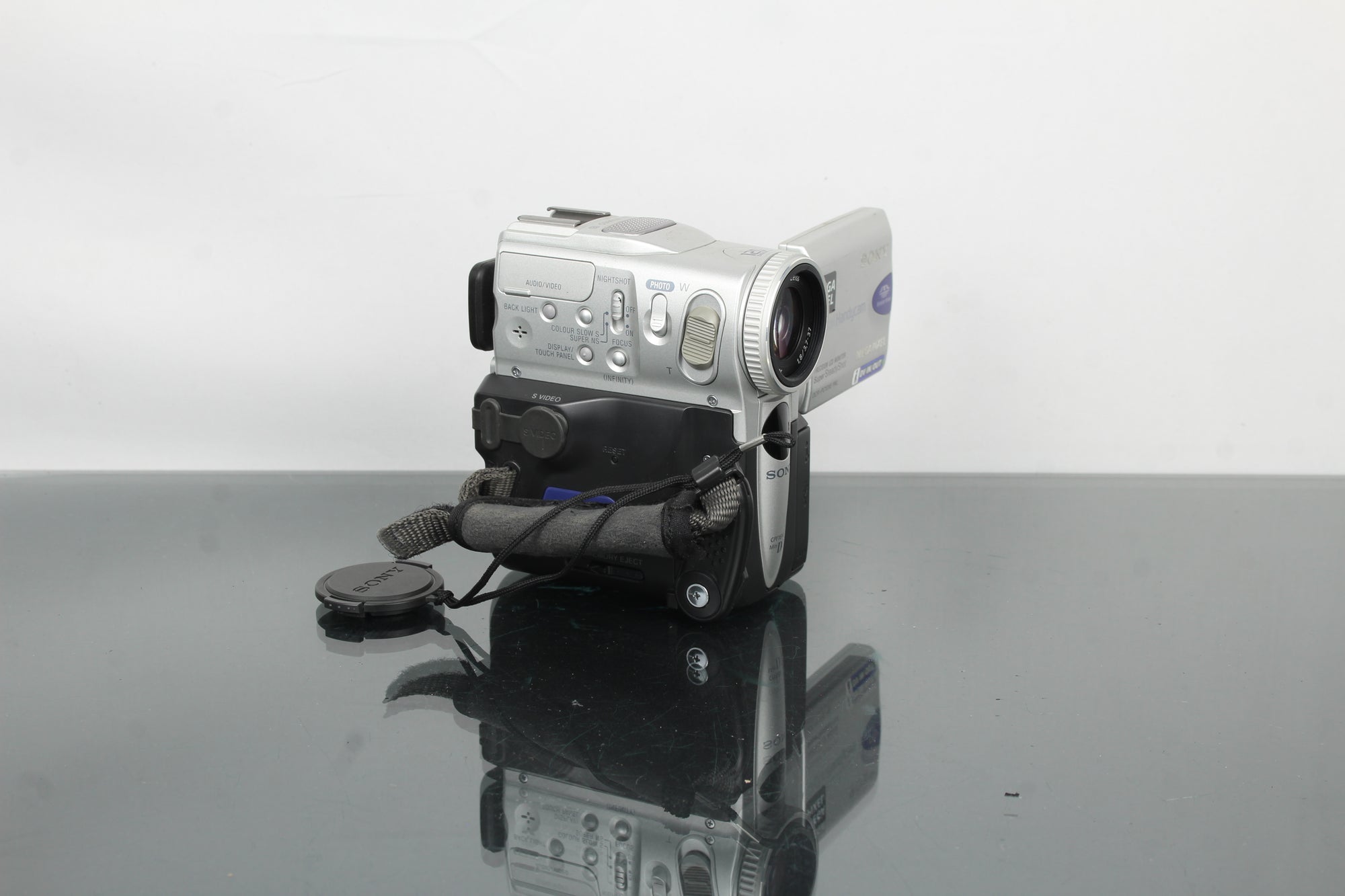 Sony digital Handycam DCR-PC101E PAL MiniDV