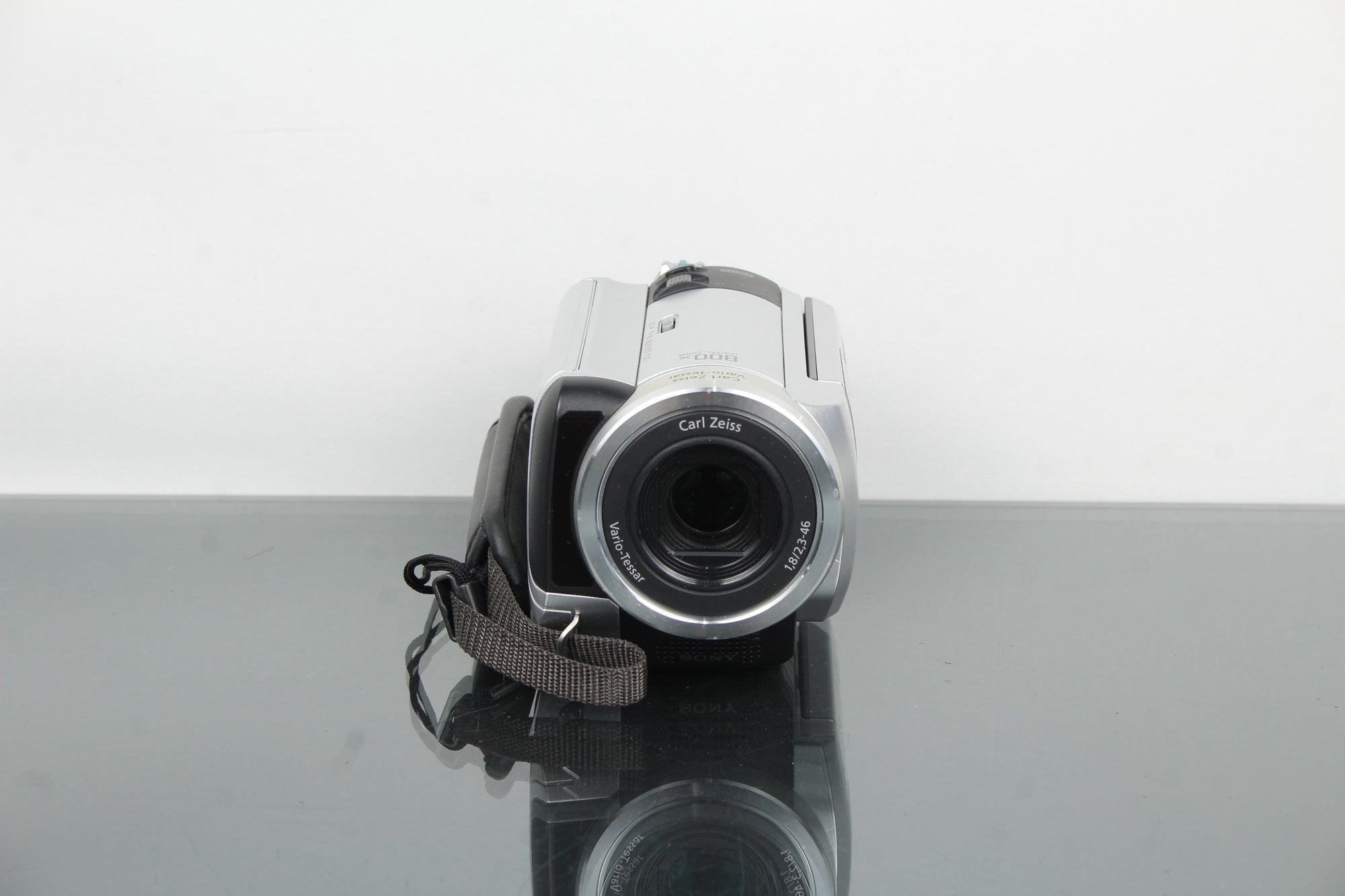 Sony Handycam DCR-SR30
