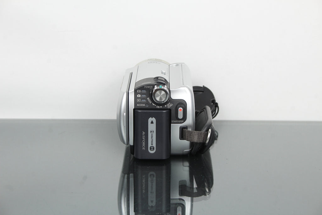 Sony Handycam DCR-SR30