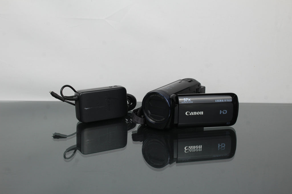 Canon Legria HF R606