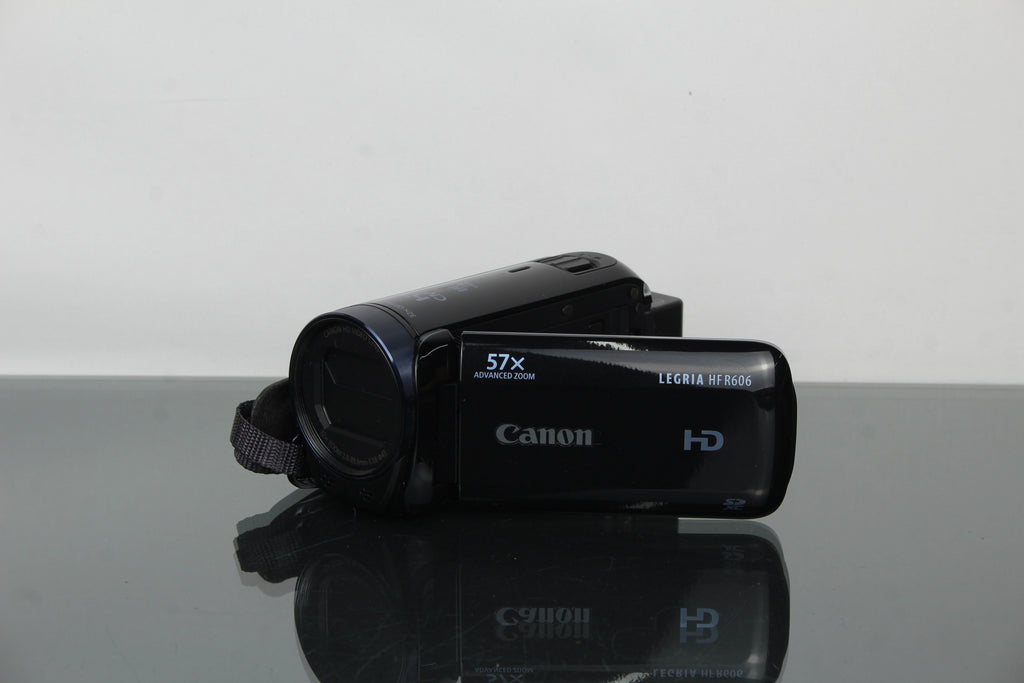 Canon Legria HF R606