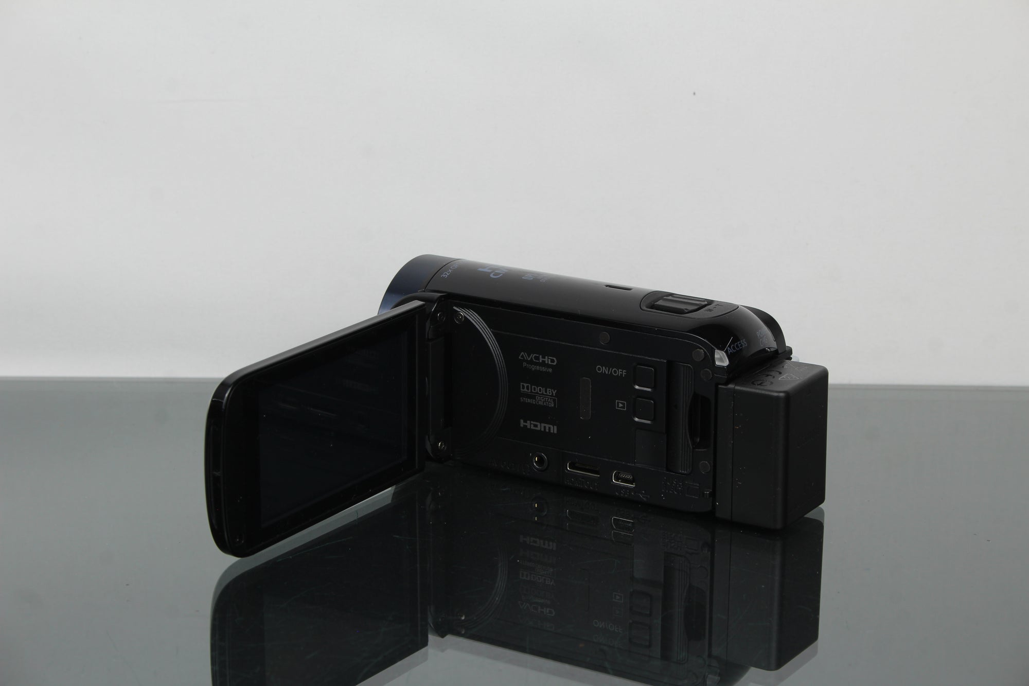 Canon Legria HF R606