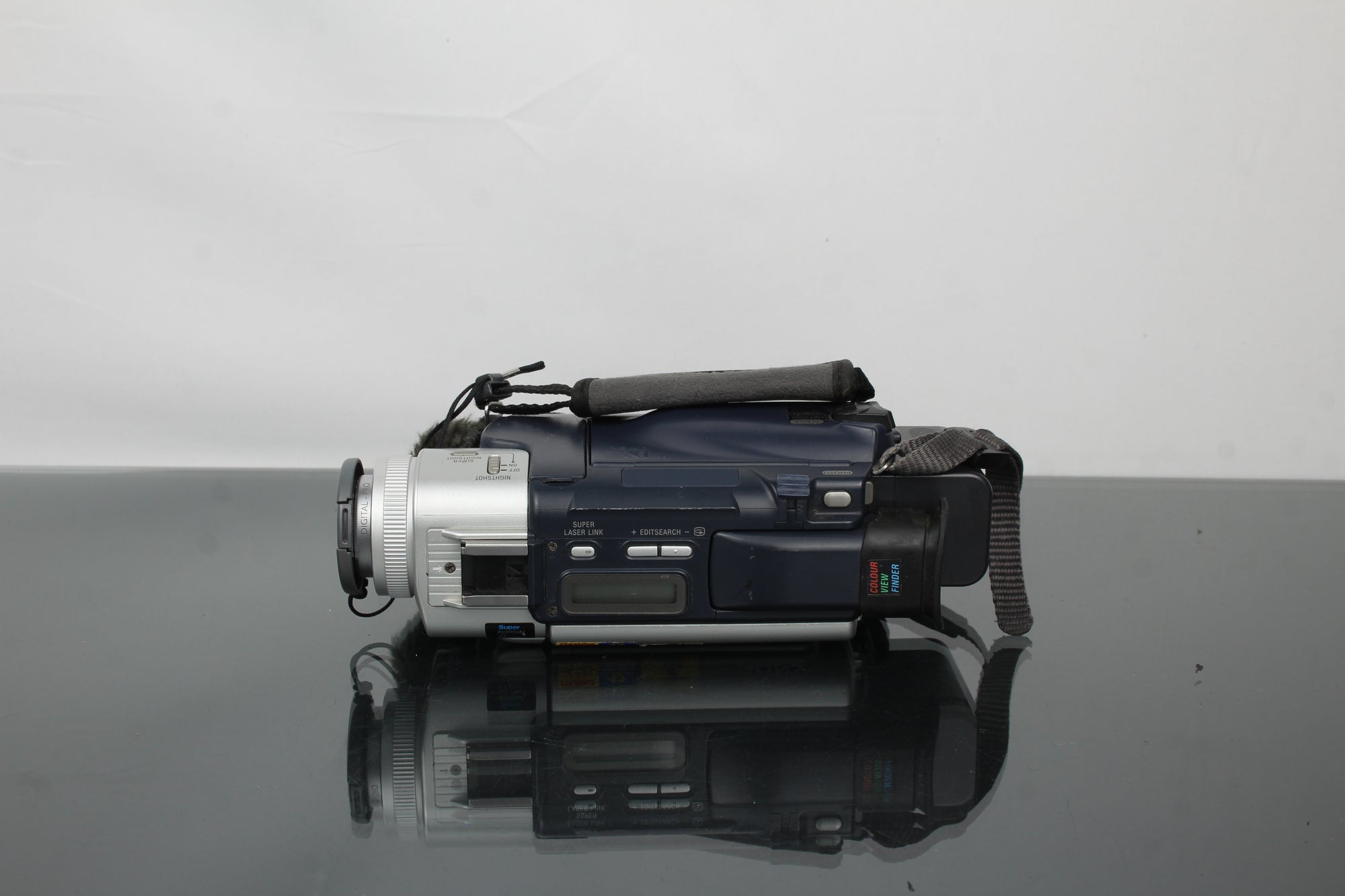 Sony Digital Video Camera DCR-TRV15E MiniDV