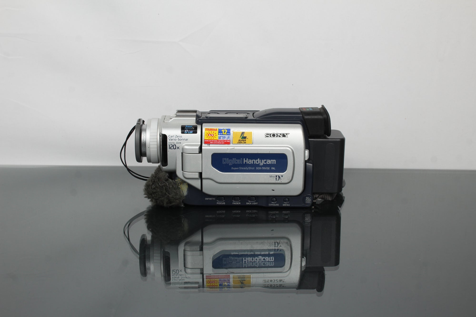 Sony Digital Video Camera DCR-TRV15E MiniDV