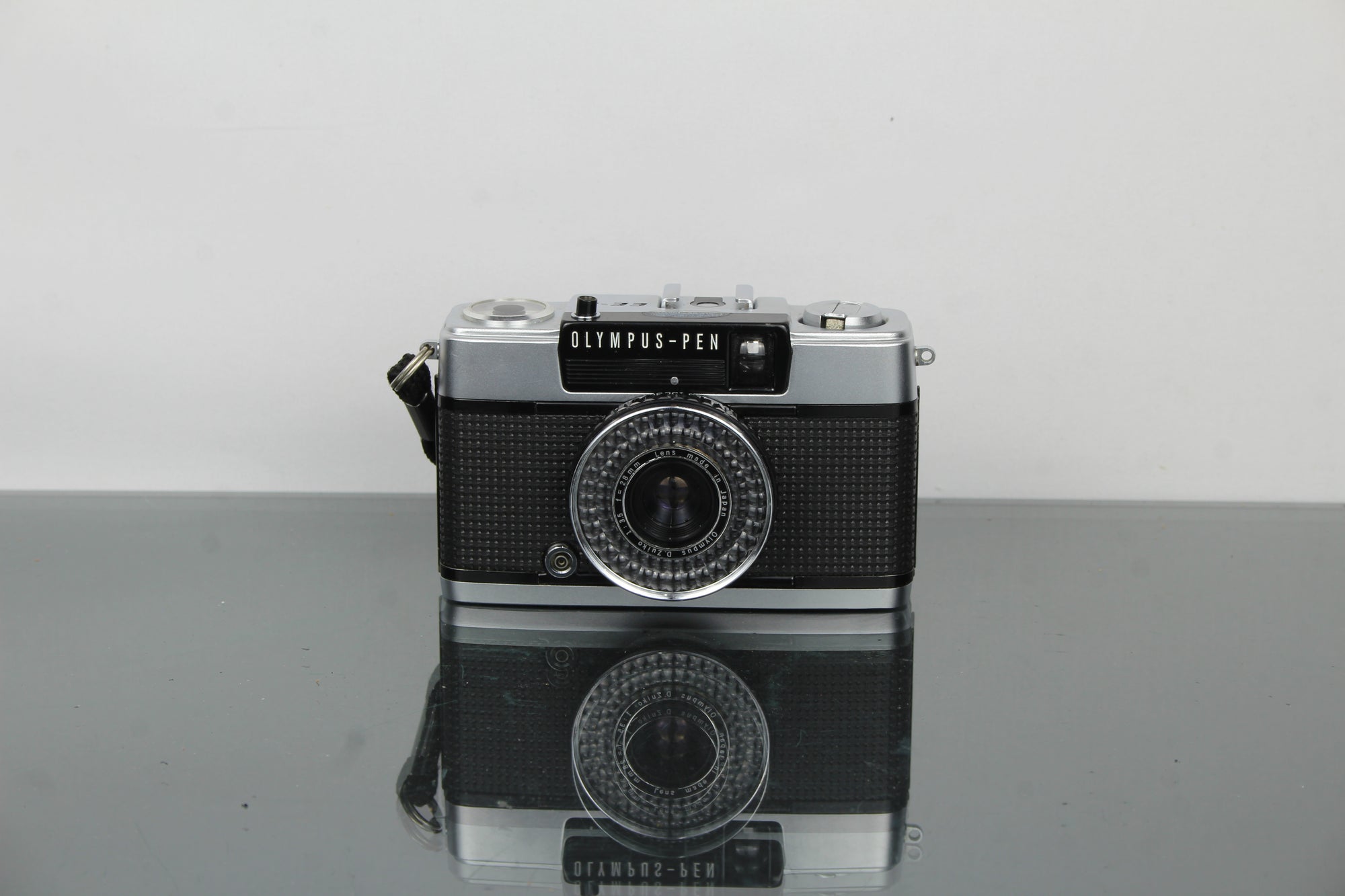 Olympus-Pen EE-3
