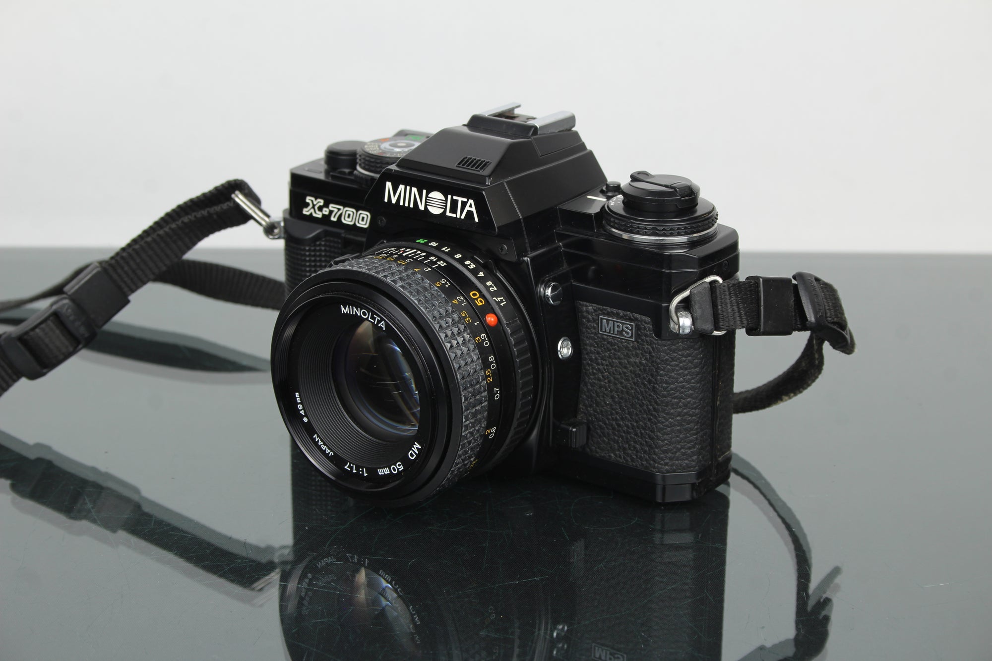 Minolta XE-5