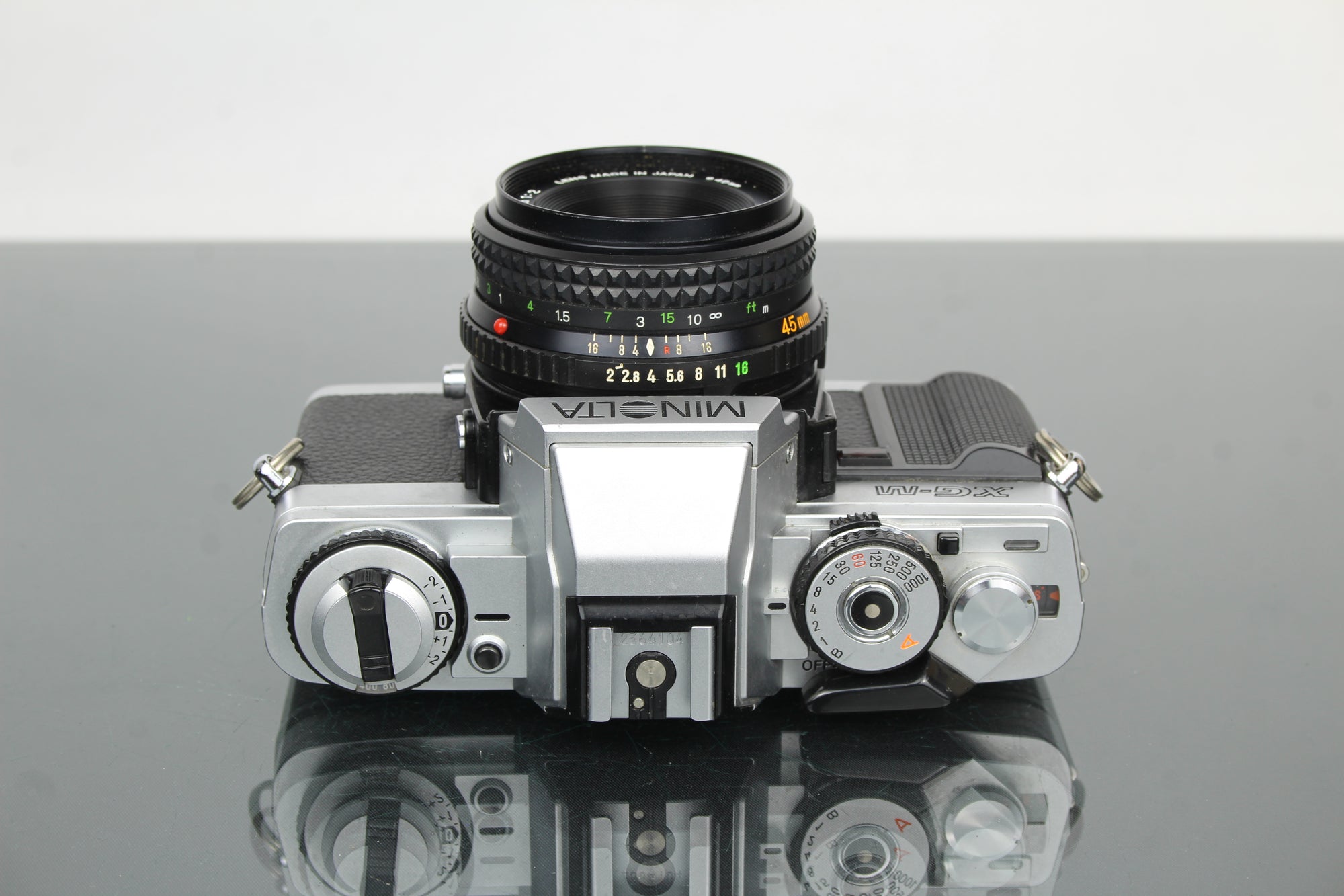 Minolta XG-M + 45mm 1:2 Minolta MD Rokkor Objektiv