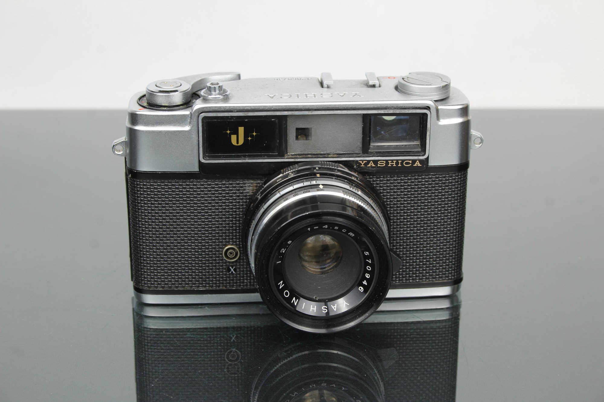 Yashica J <tc>Rangefinder</tc>