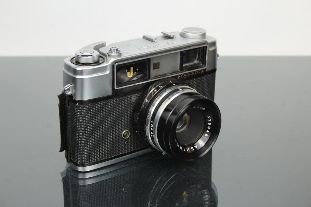 Yashica J <tc>Rangefinder</tc>