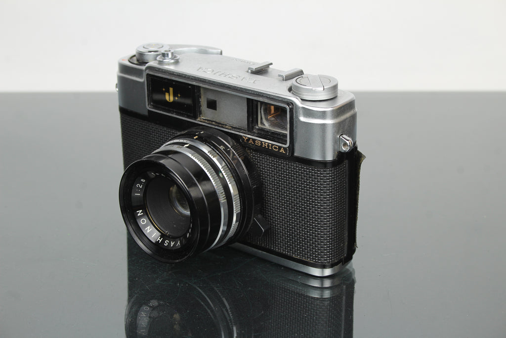 Yashica J <tc>Rangefinder</tc>