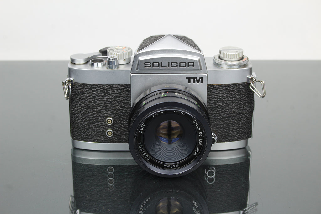 Soligor TM + Cosinon Auto 55mm f/2.8 Objektiv