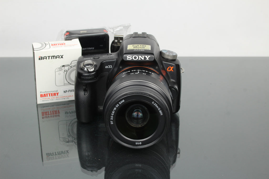 Sony SLT A33 + Sony DT 3.5-5.6/18-55 Objektiv