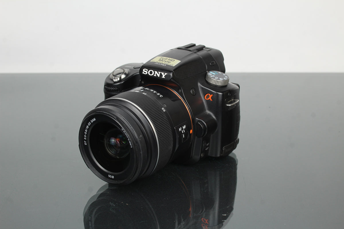 Sony SLT A33 + Sony DT 3.5-5.6/18-55 Objektiv