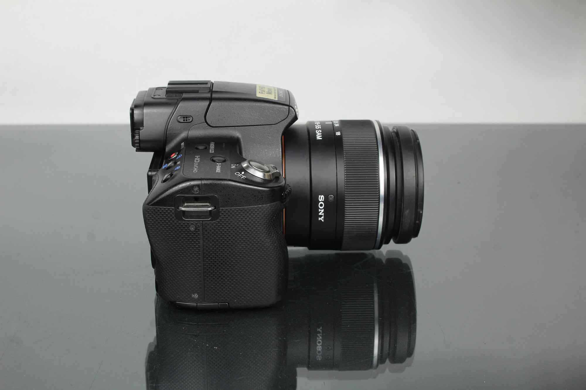 Sony SLT A33 + Sony DT 3.5-5.6/18-55 Objektiv