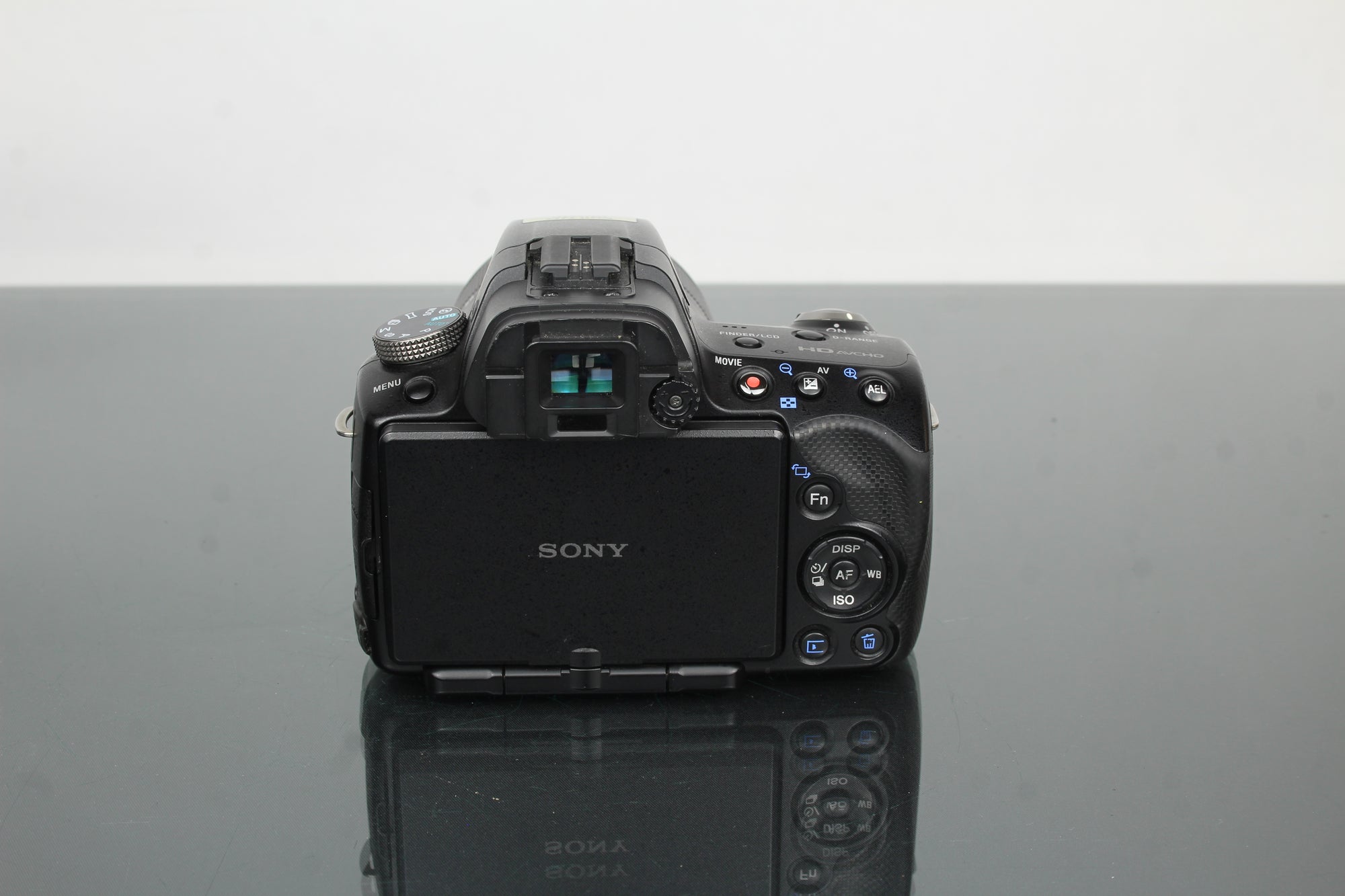 Sony SLT A33 + Sony DT 3.5-5.6/18-55 Objektiv