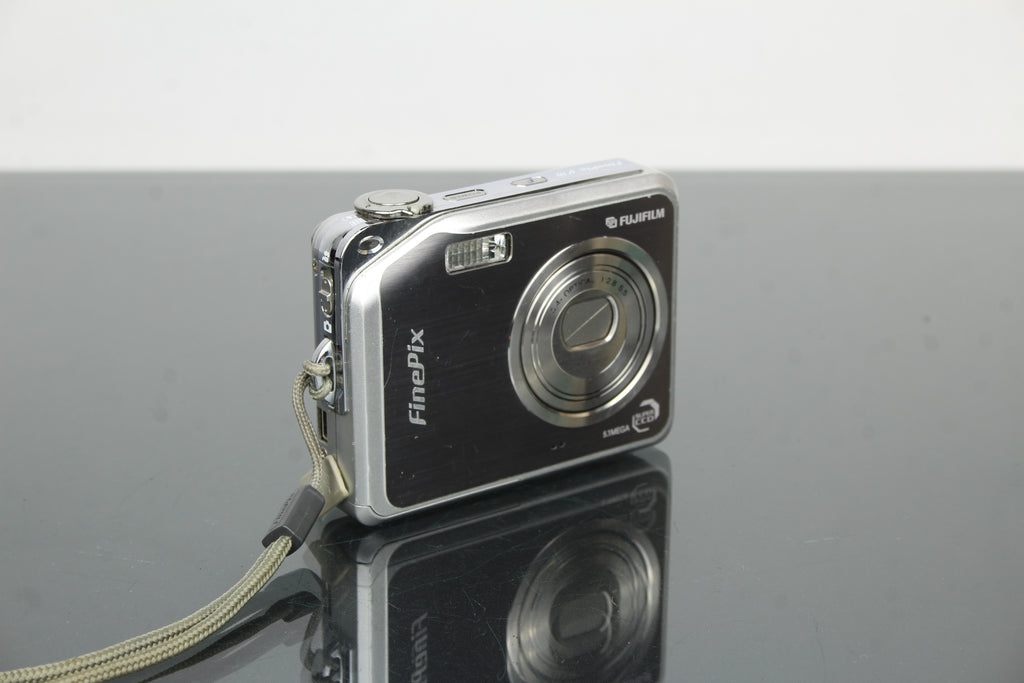 Fujifilm Finepix V10