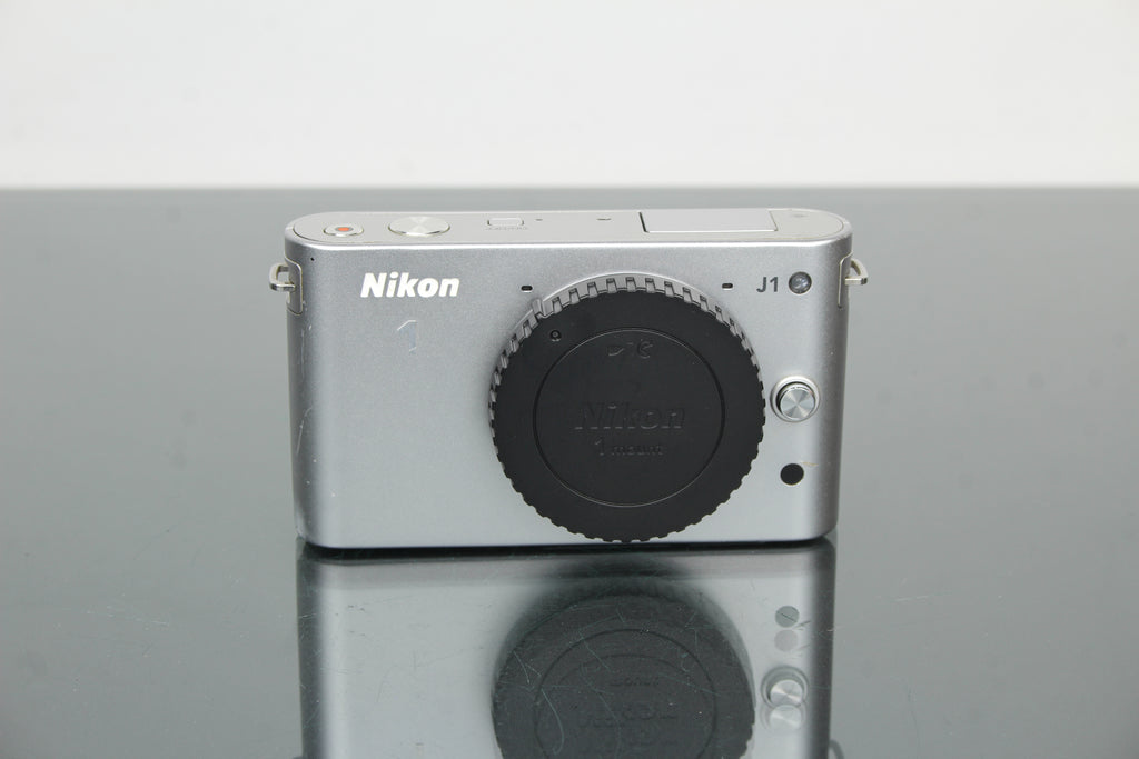 Nikon J1