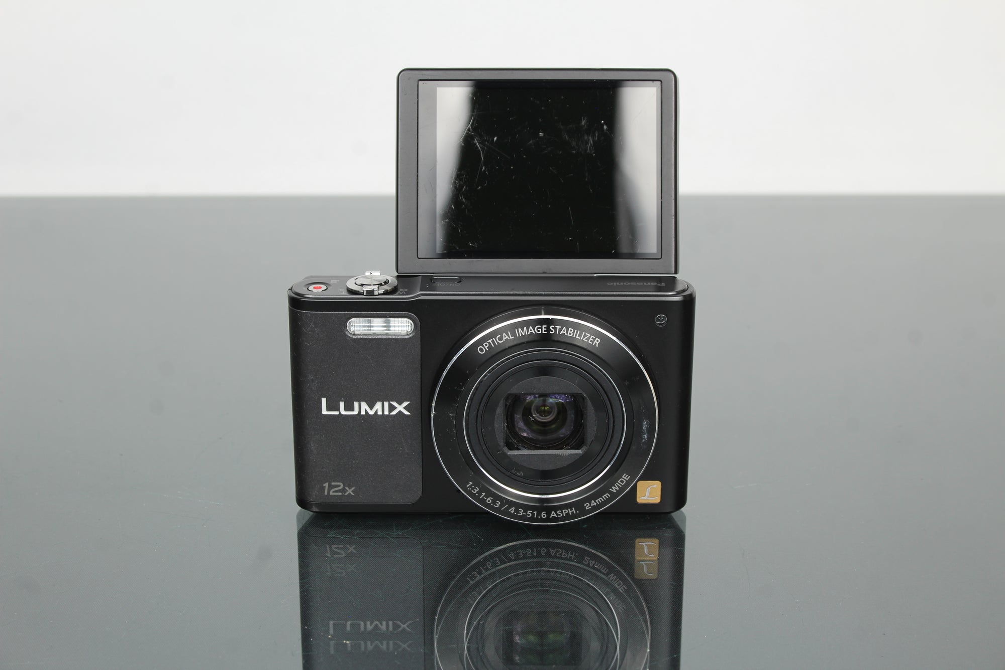 Lumix DMC-SZ10