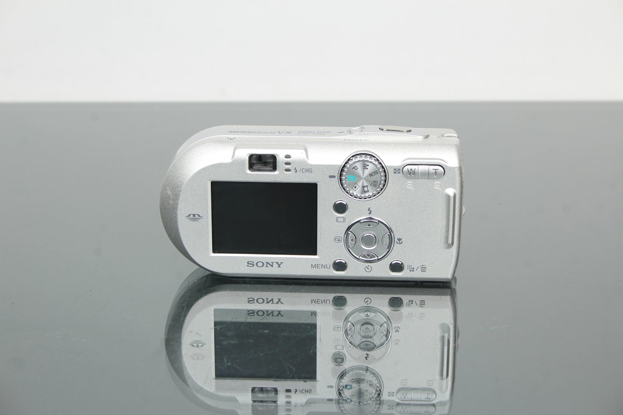 Sony Cyber-shot DSC-P150