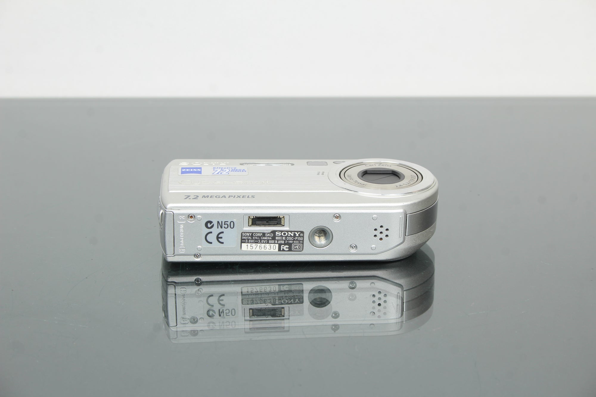Sony Cyber-shot DSC-P150
