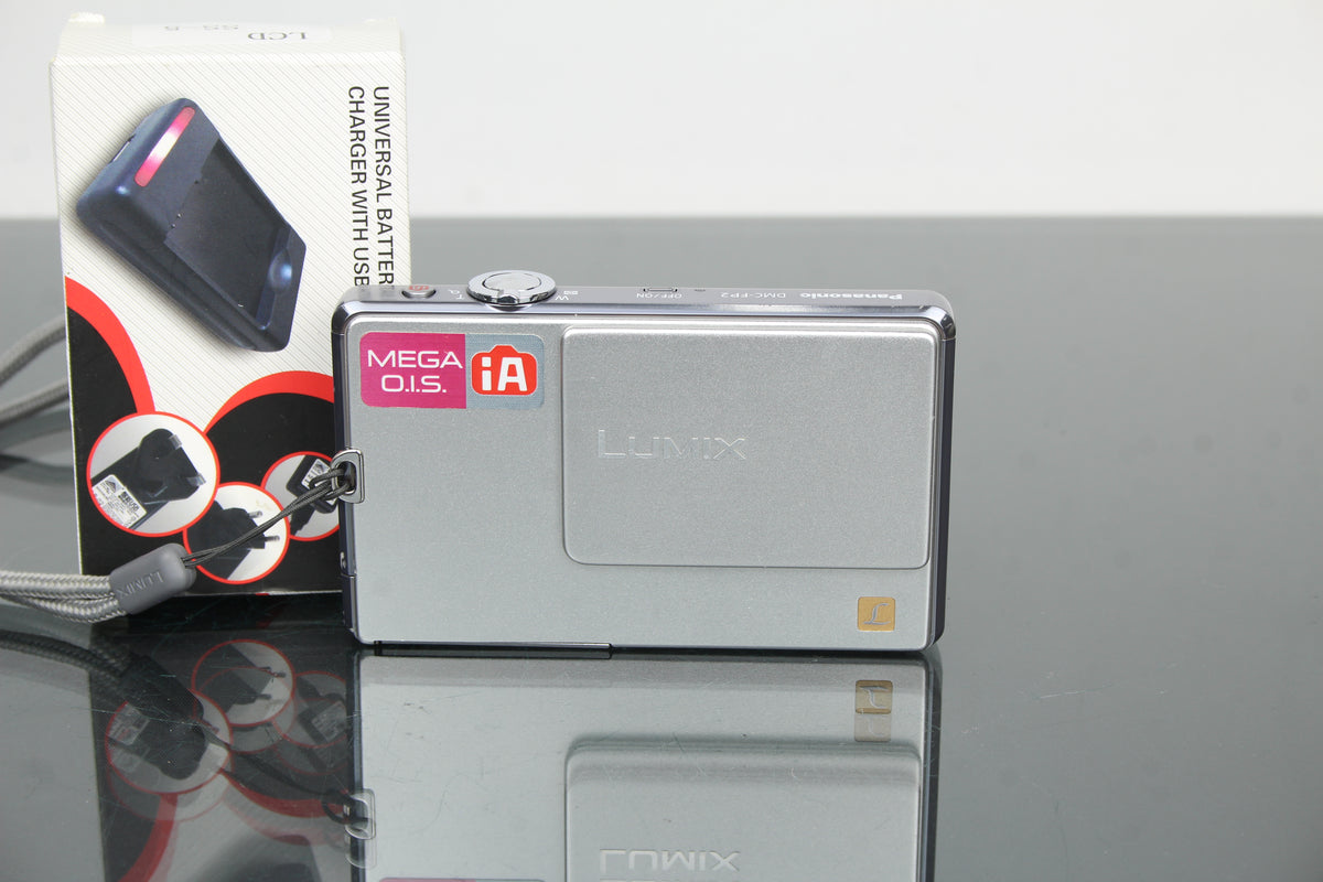 Panasonic Lumix DMC-FP2