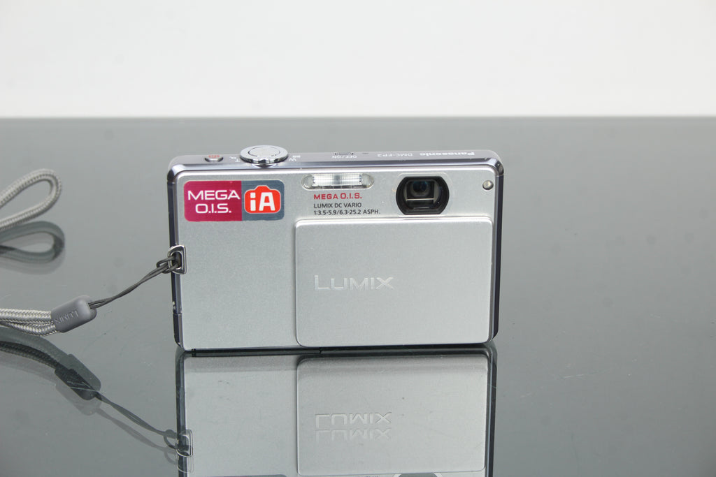 Panasonic Lumix DMC-FP2
