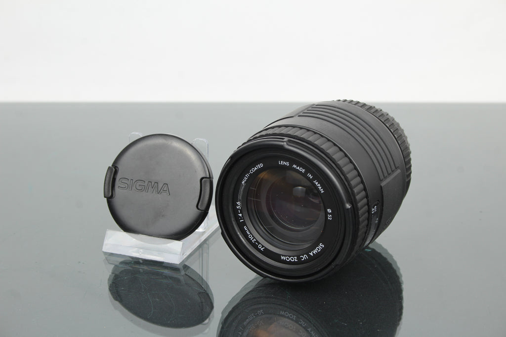 Sigma Auto Focus UC Zoom 70-210mm 1:4-5.6 Pentax-Montage