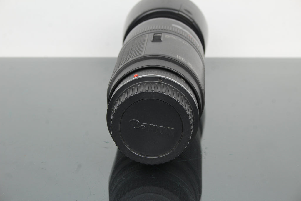 Canon Zoom-Objektiv EF 100-300mm f/5.6 (EF-Mount)