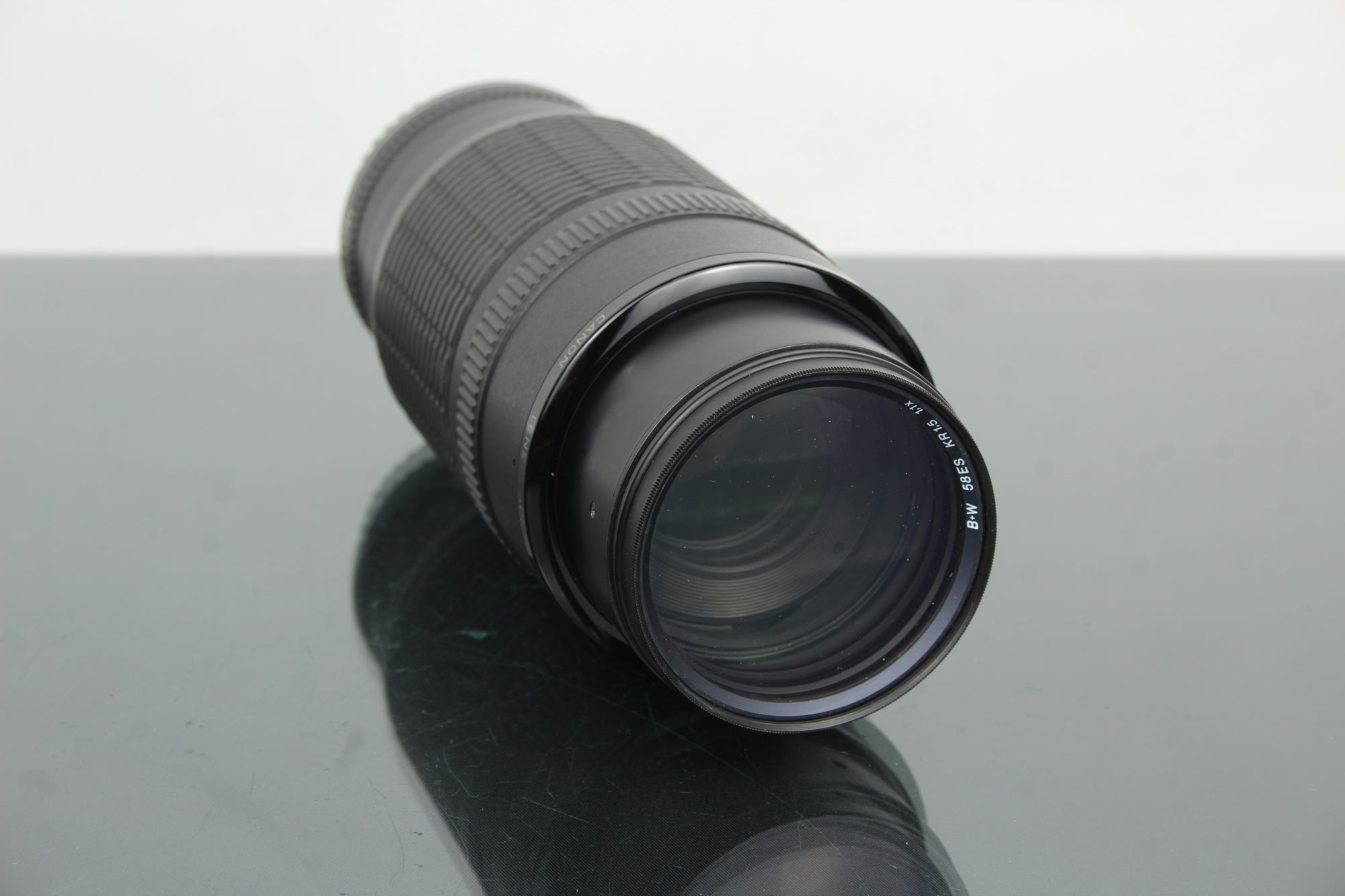 Canon Zoom-Objektiv EF 100-300mm f/5.6 (EF-Mount)