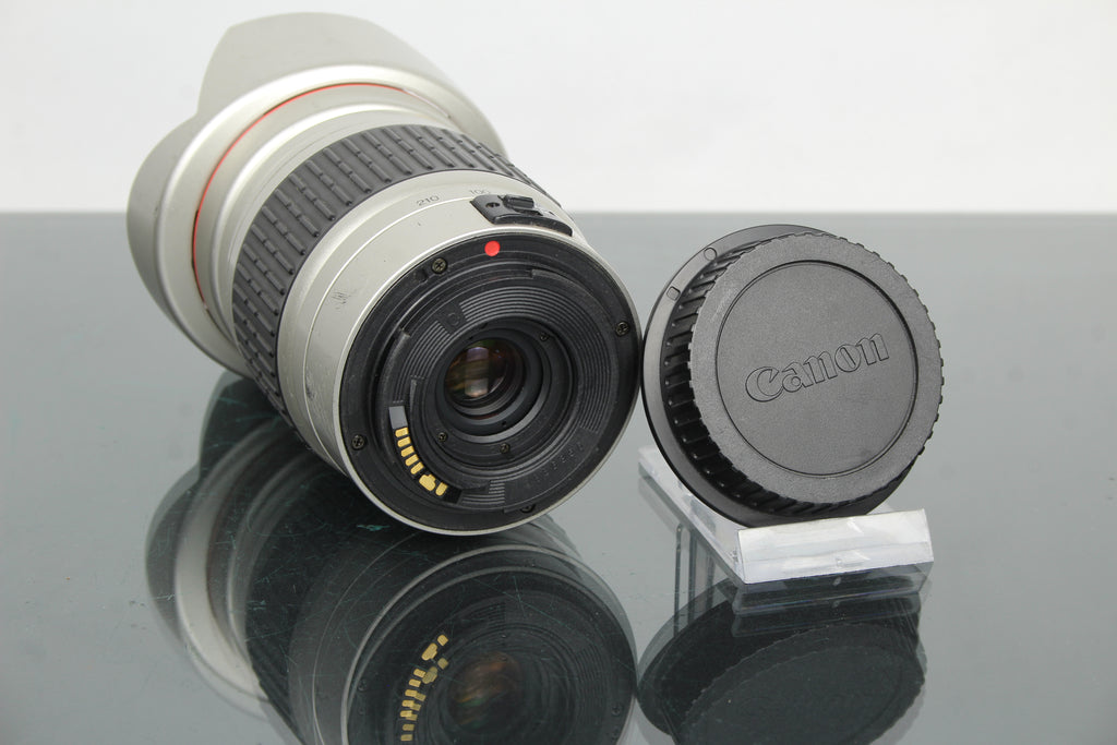 Cosina 28-210mm MC 1:4.2-6.5 Canon EF-Mount