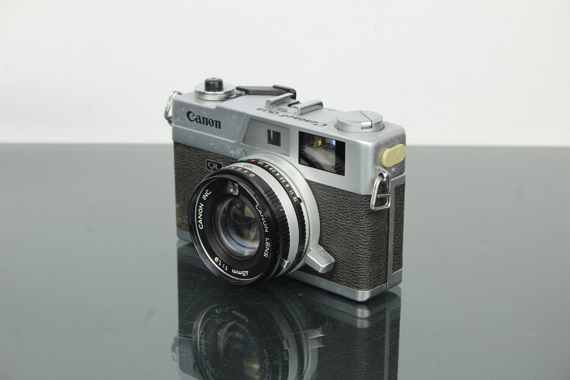 Canon Canonet QL19 - Dutch|Thrift