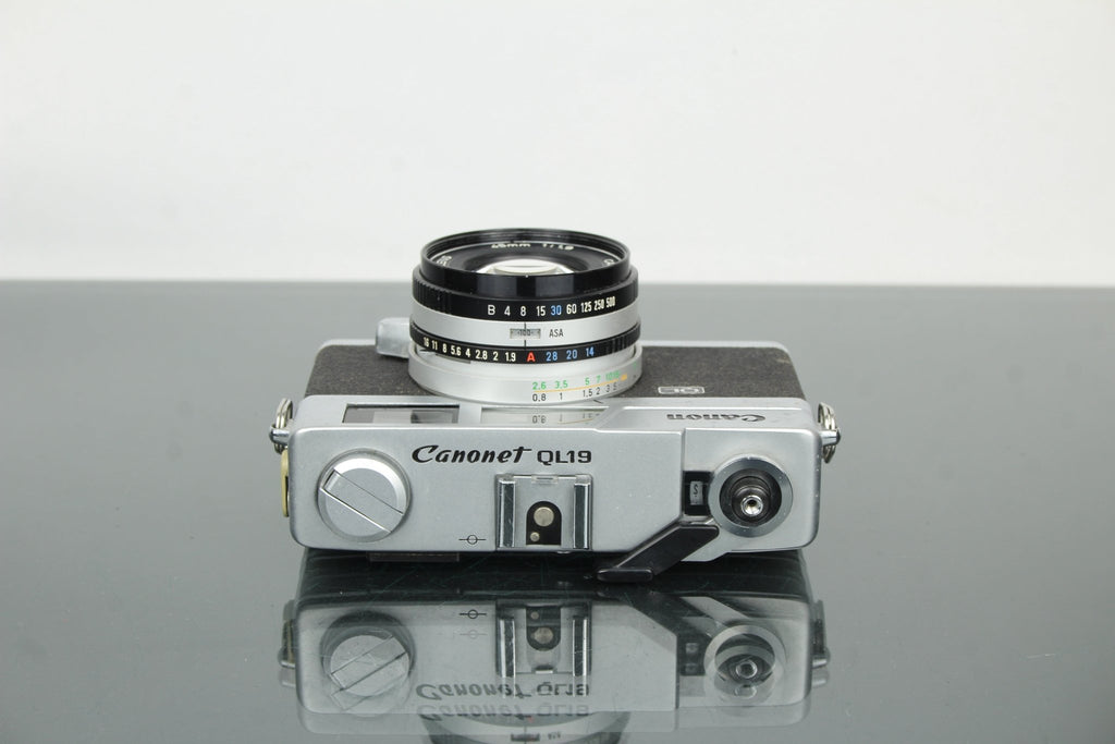 Canon Canonet QL19 - Dutch|Thrift