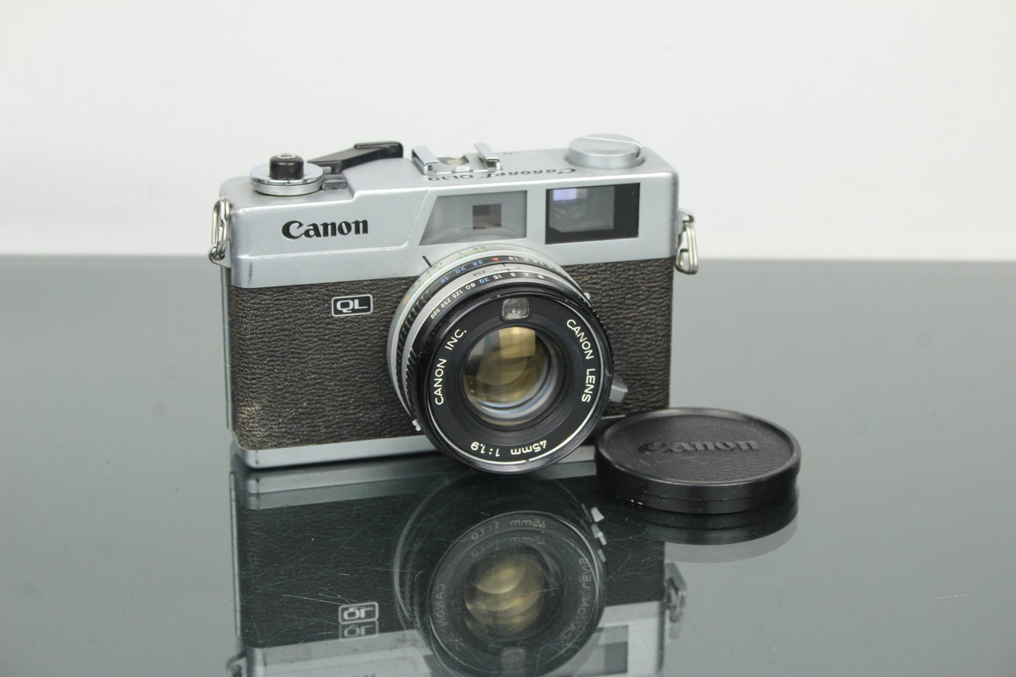 Canon Canonet QL19 - Dutch|Thrift