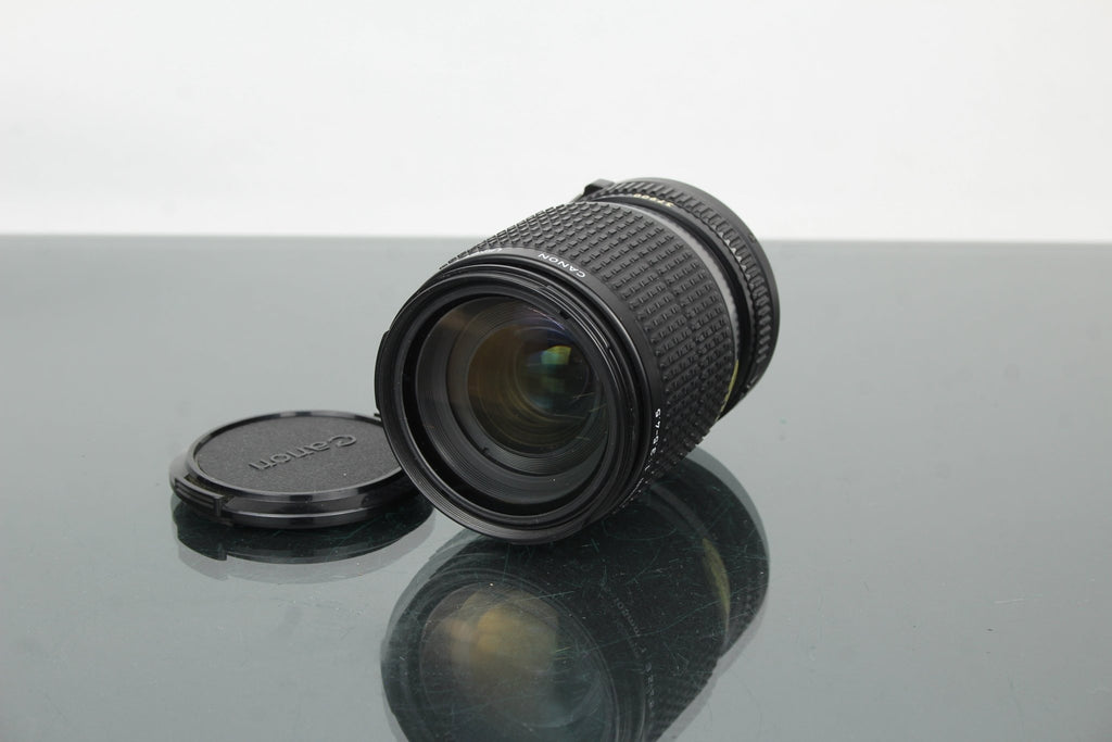 Canon FD 35 - 105mm 1:3.5 - 4.5 FD mount - Dutch|Thrift