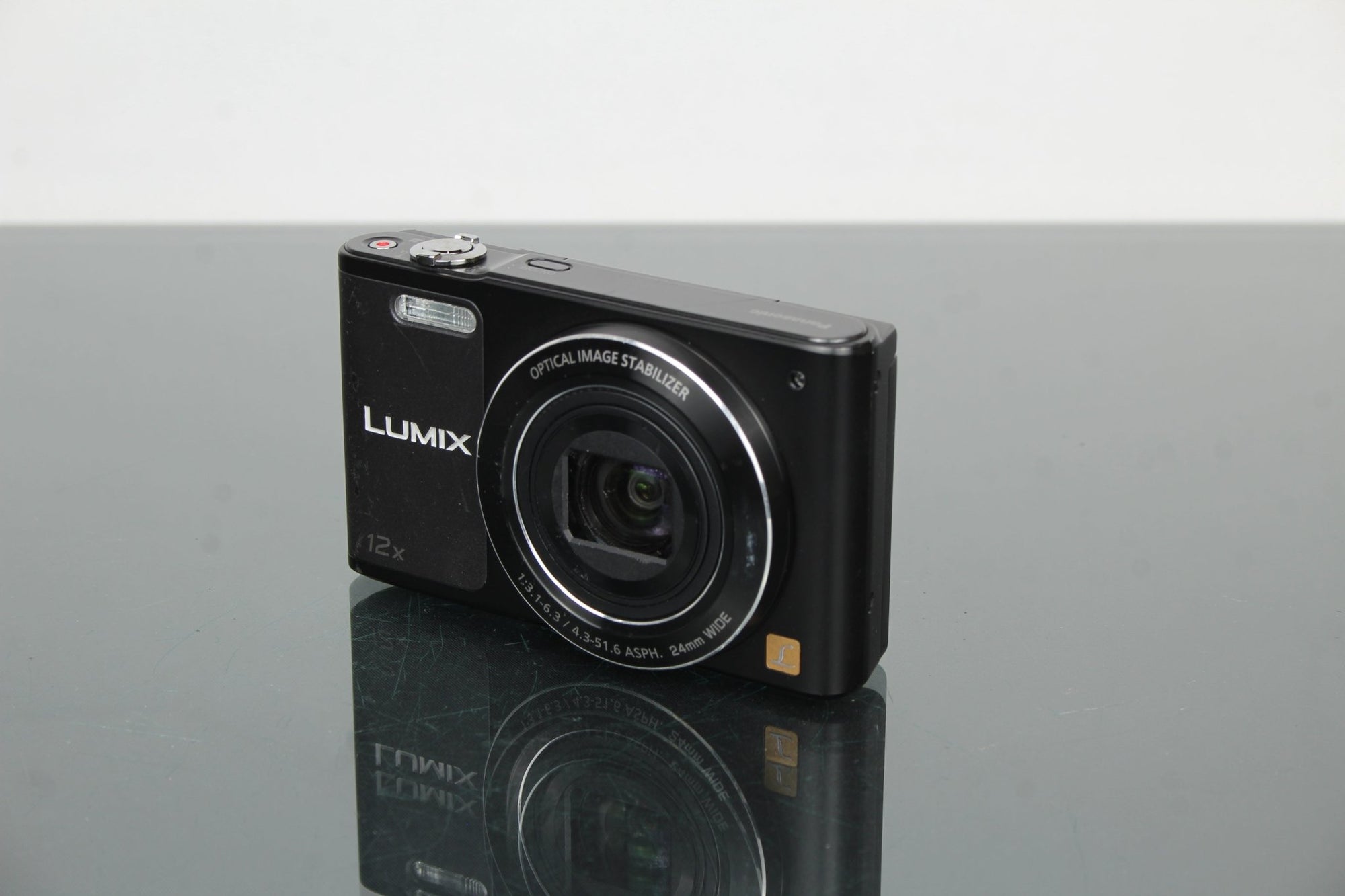 Lumix DMC - SZ10 - Dutch|Thrift