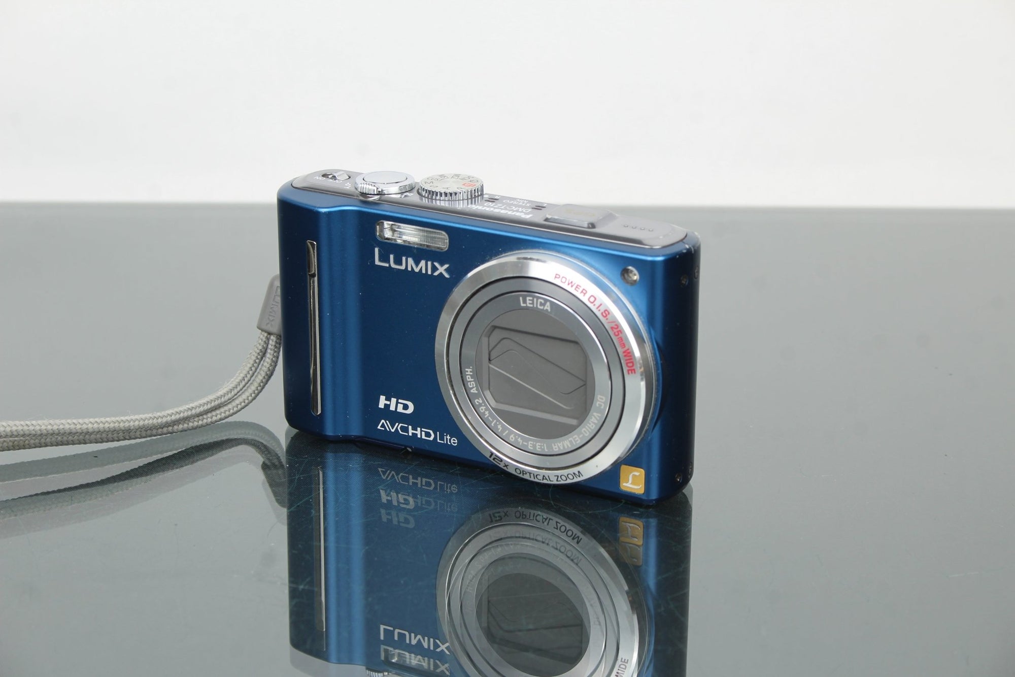 Lumix DMC - TZ10 - Dutch|Thrift