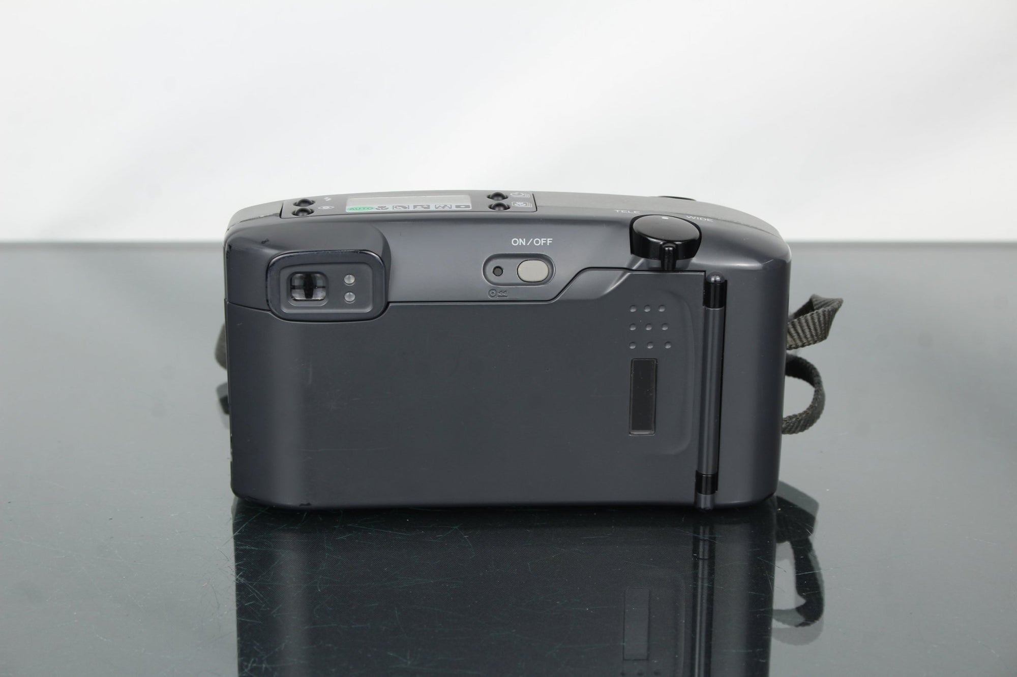 Minolta Riva Zoom 140EX - Dutch|Thrift