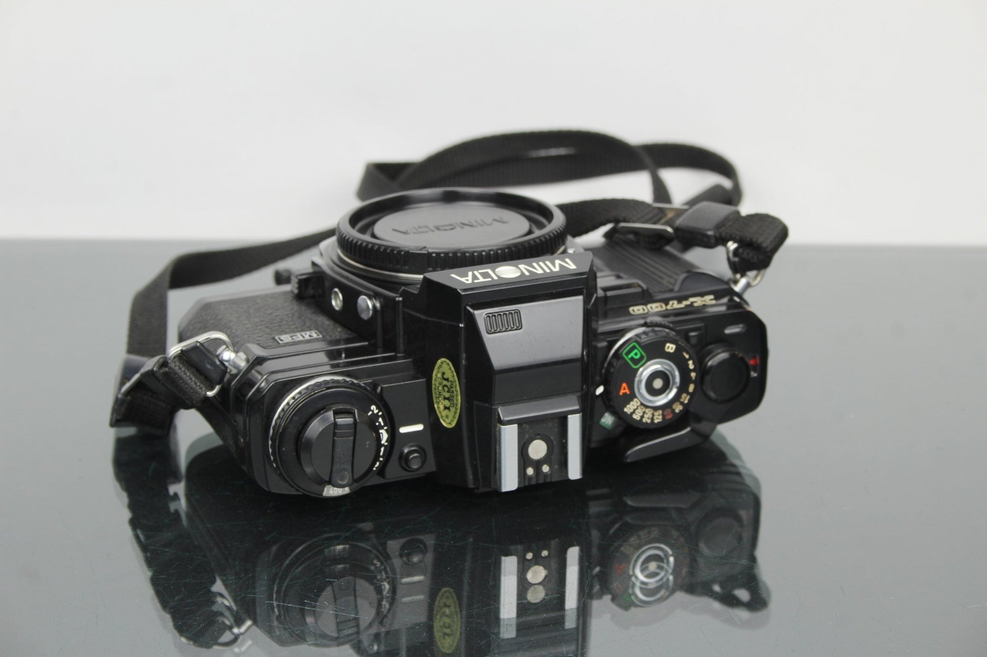 Minolta X - 700 - Dutch|Thrift