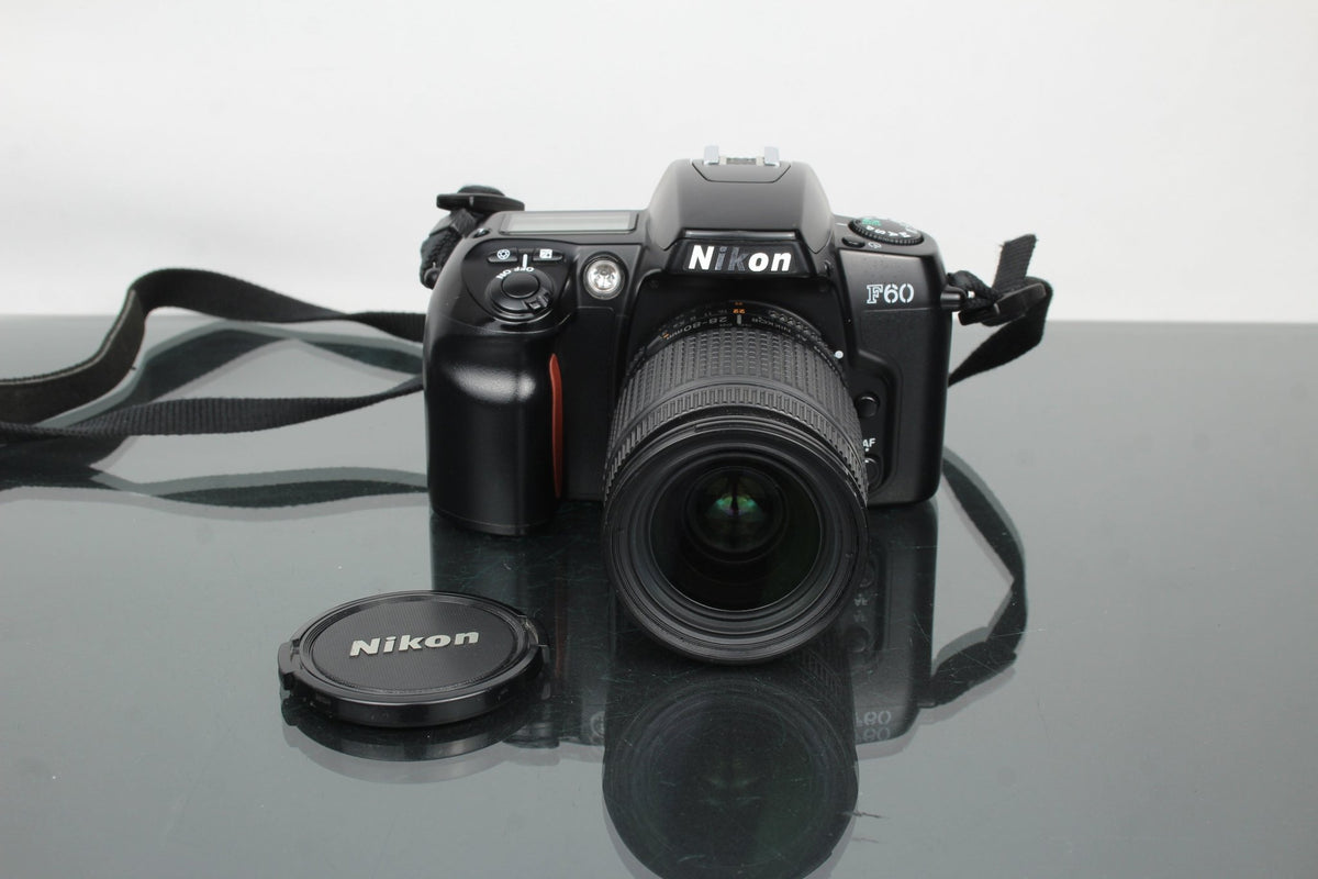 Nikon F60 + AF Nikkor 28 - 80mm 1:3.5 - 5.6 D lens - Dutch|Thrift