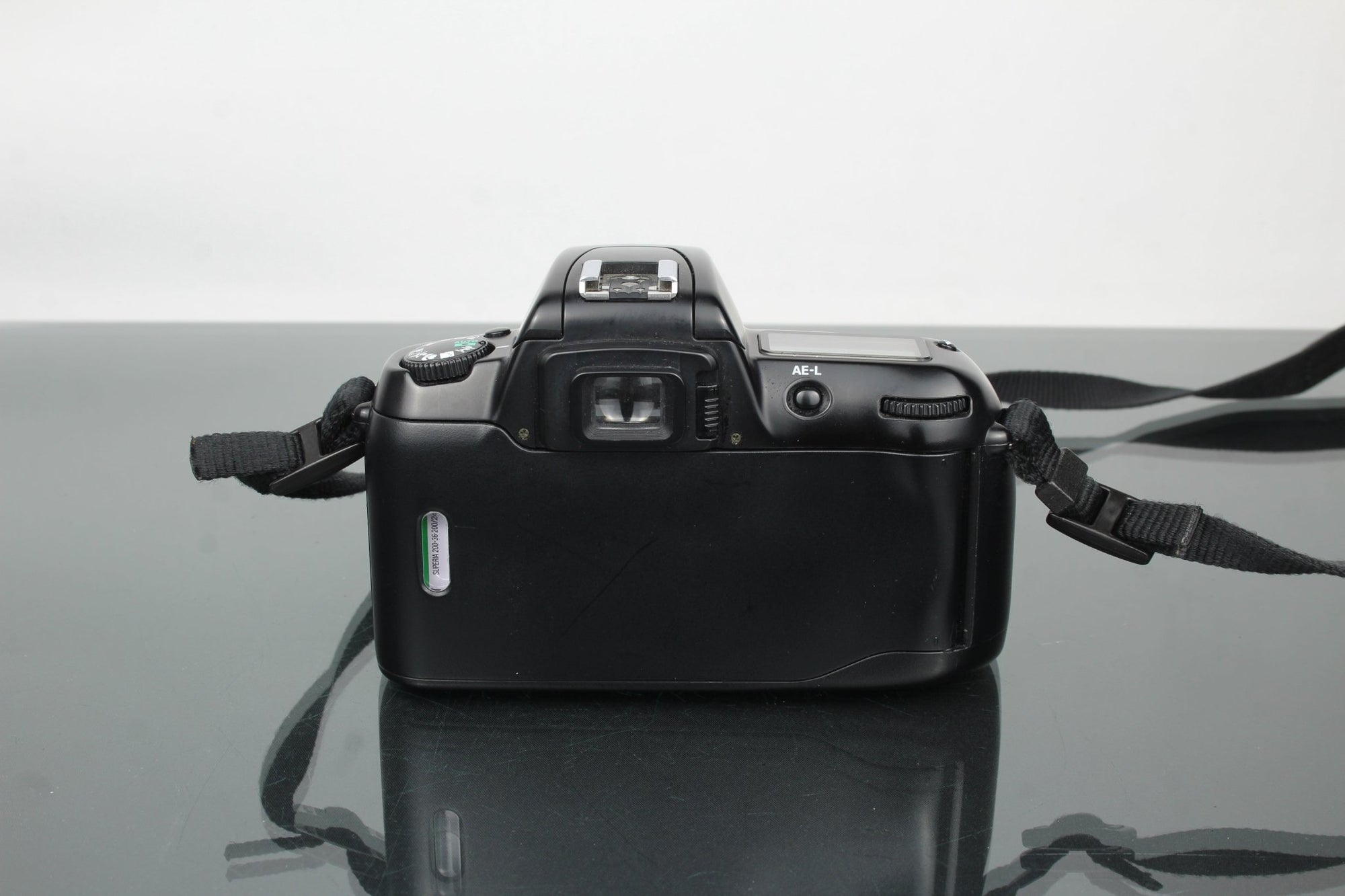 Nikon F60 + AF Nikkor 28 - 80mm 1:3.5 - 5.6 D lens - Dutch|Thrift