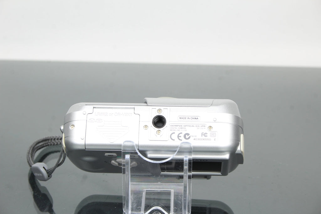 Olympus Camedia C - 150 - Dutch|Thrift