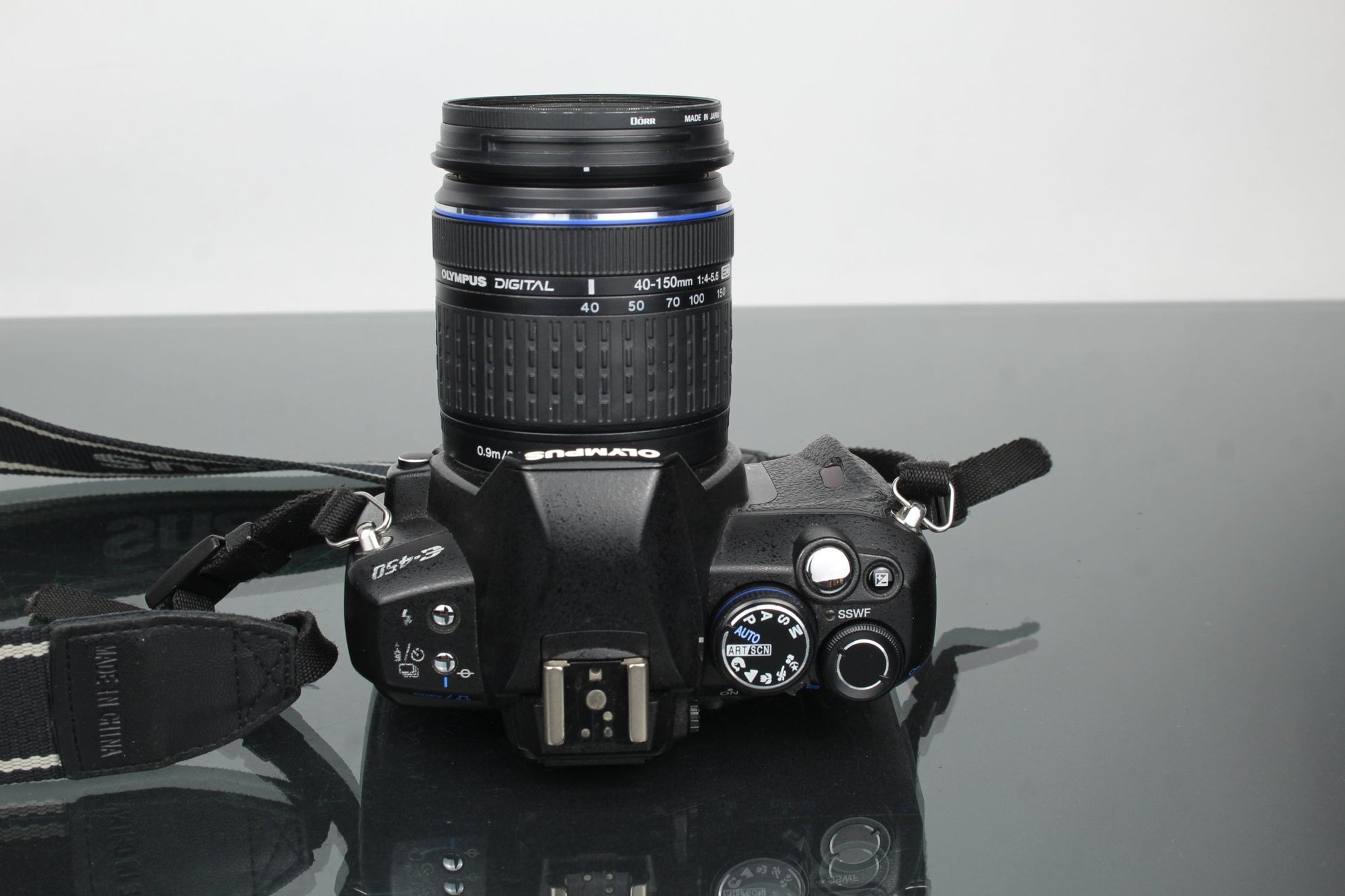 Olympus E - 450 + 40 - 150mm 1:4 - 5.6 ED lens - Dutch|Thrift