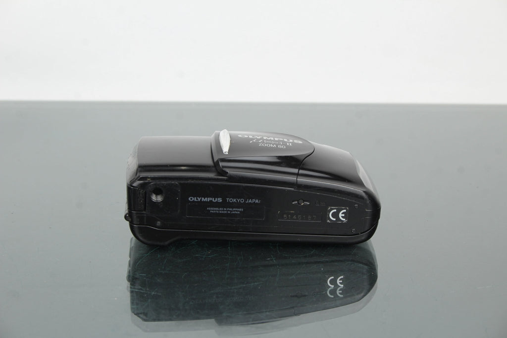 Olympus Mju II Zoom 80 - Dutch|Thrift